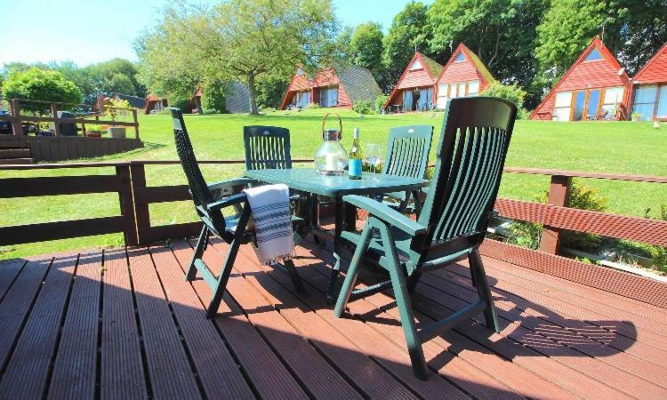 Clifftop Chalet With Pool Deal Bagian luar foto